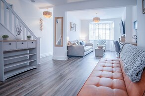 Castle Square - 2 Bedroom - Mumbles