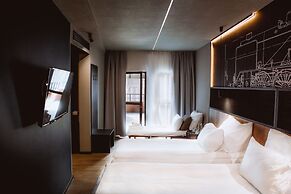 Hotel M23