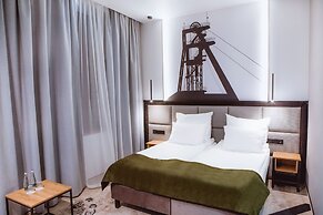 Hotel M23