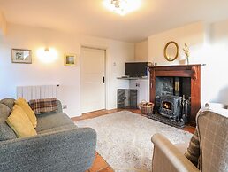 Lanthorn Cottage