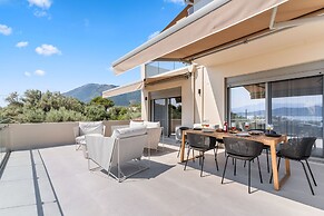 Blue Symphony Suites & Apartments