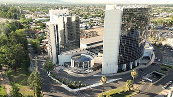 Hilton Mendoza