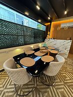 the rooms boutique hotel