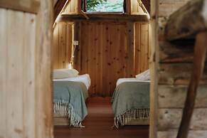 Banana Eco Camp