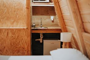 Banana Eco Camp