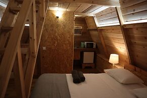 Banana Eco Camp