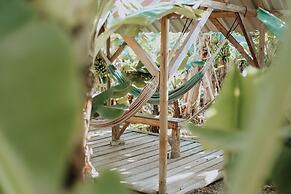 Banana Eco Camp