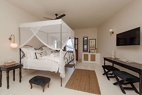 The Ivory Haus