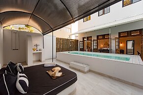 The Ivory Haus