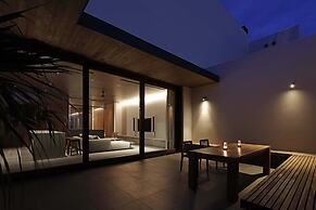 NOT A HOTEL AOSHIMA