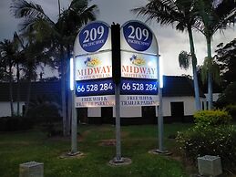 Midway Motel and Villas