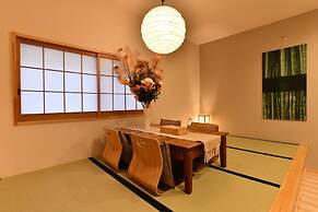 FL House Naniwachō