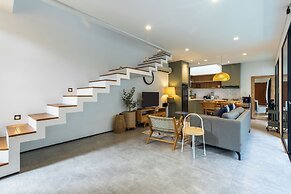 Feya Living Villa by Betterplace