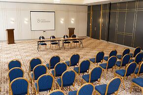 Park Dedeman Almaty