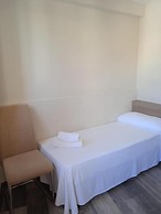 Hospedium DLJ Hostal Temático Desde La Judería
