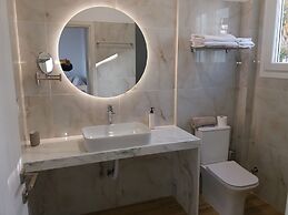 Stavento beach front suites