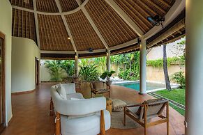 Flor Villa by Betterplace