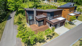 Miko - Rusutsu Chalets