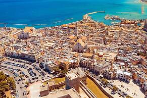 Levante Home in the Centre of Bari