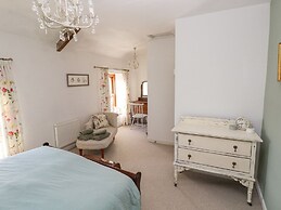 Hillside Holiday Cottage
