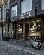 Triumf Hotel
