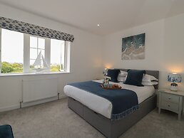 Quay Cottage - Sea View