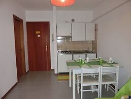 Great Flat With Balcony - Beahost