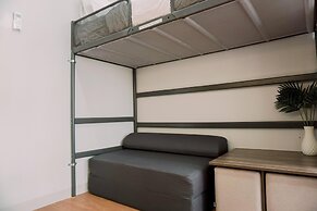 Cozy Studio (No Kitchen) At Transpark Bintaro Apartment