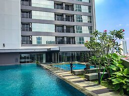 Minimalist And Comfy Studio Ciputra World 2 Apartment
