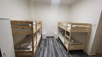 Small Apartment for Groups in City Centre
