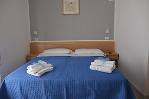 MARTINA' S  HOTEL