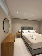 Elpida Luxury Apartments & Suites