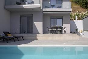 Aloft Luxury Villas Lefkada - Heated Pool
