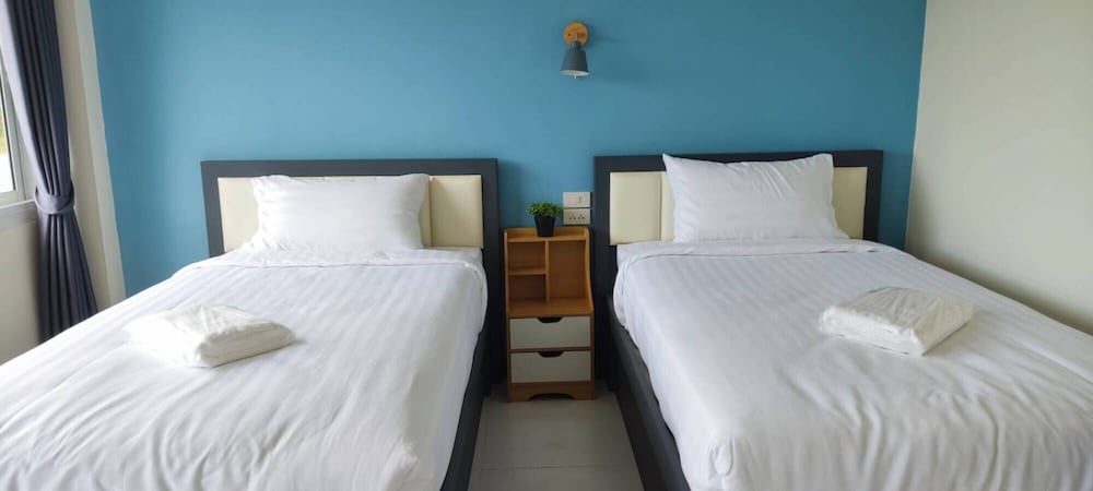TPR51 Room Service