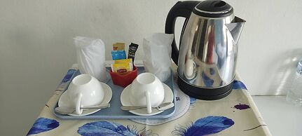 TPR51 Room Service