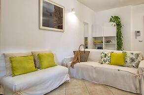 Sardinia Re - White Olives