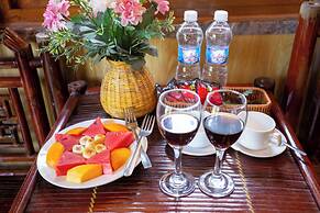 Lotus Field Homestay