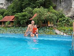 Lotus Field Homestay