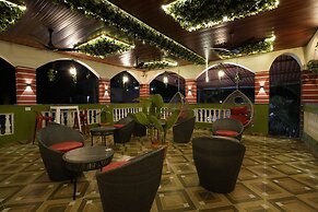Palm Springs Beach Resort - Gorai