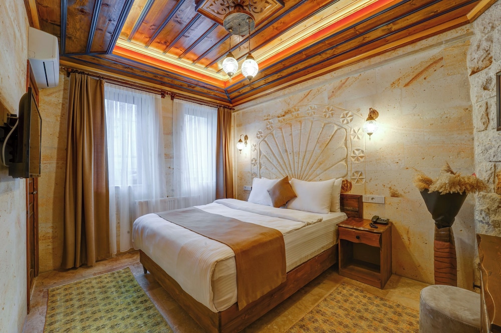 Enjoy Stone Hotel