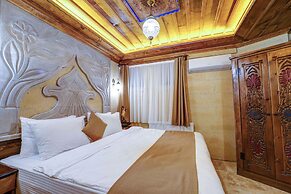 Enjoy Stone Hotel