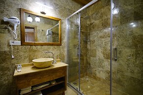 Enjoy Stone Hotel