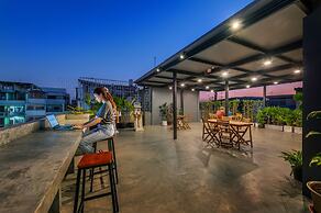 Ti Thong Hostel