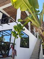 SAND BEACH PALM RESIDENCE