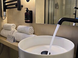 MEDLEY Conceptual Living & Spa
