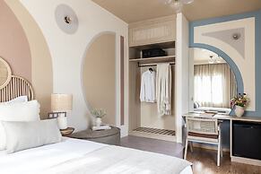 MEDLEY Conceptual Living & Spa