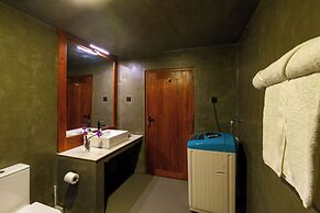 Villa Rumassala Luxury Chalets