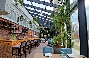 Chasse Residency Hotel