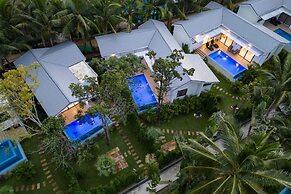 Bougain Villas Salad Beach
