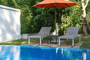Bougain Villas Salad Beach